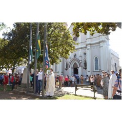 Fiéis comemoram o Dia da Padroeira, Nossa Senhora da Piedade